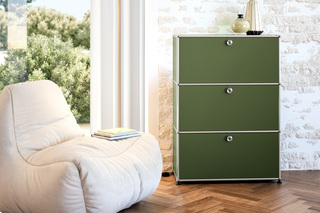 USM Highboard | Olivgrün  von  USM