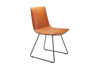 Amelie Chair mit Kufengestell  von  Freifrau