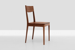 Calu – Wooden seat  by  Zeitraum