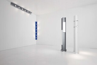 l'Angolo  by  Artemide