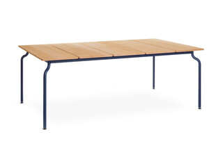 SOUTH TABLE W/ TOP IN TEAK  von  Magis