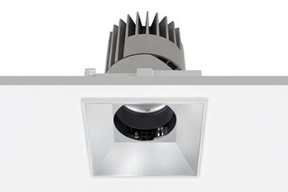 PERFORMANCE M TRIMLESS SPOT SQUARE  by  Proled