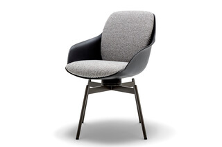 JUA  by  Rolf Benz