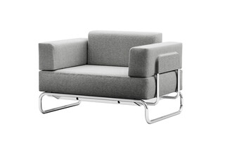 S 5001  by  Thonet