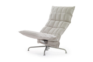 SWIVEL K CHAIR with star base  by  Woodnotes