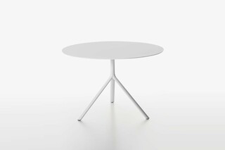 Miura Tisch medium rund ( Ø 100-110)  von  Plank