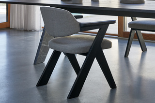 YAN chair  by  [more]