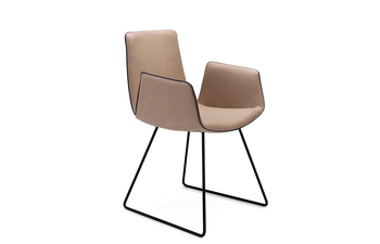 Amelie Armchair mit Kufengestell