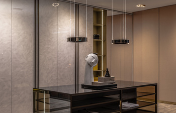 c.Pace recessed