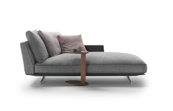 Bretton chaise lounge