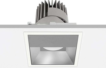 PERFORMANCE L STANDARD WALLWASHER SQUARE