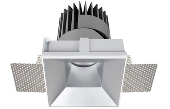 PERFORMANCE L TRIMLESS SPOT FIXED SQUARE