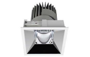 PERFORMANCE M STANDARD SPOT FIXED SQUARE