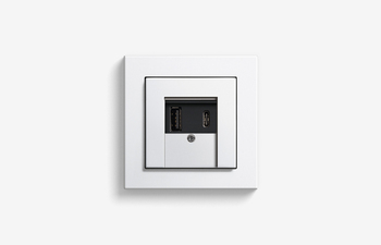 Gira USB-Spannungsversorgung A & C (mit E2)