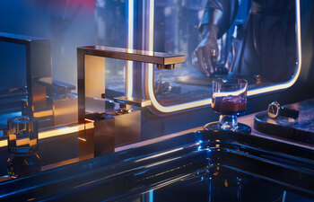 AXOR Edge single lever basin mixer - diamond cut | Polished Gold Optic