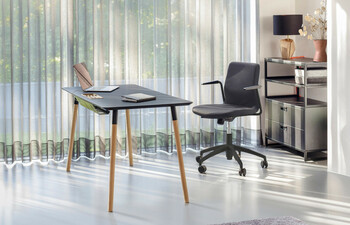 Desk Seat Height HAIMISH