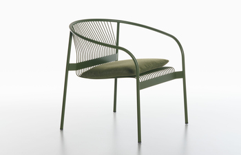Velit lounge chair