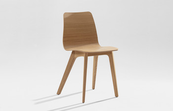 MORPH – Holzsitz furniert