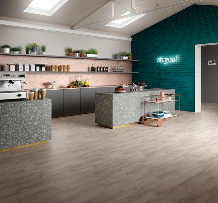 Isafe Nimes Driftwood Oak 590 ROOM