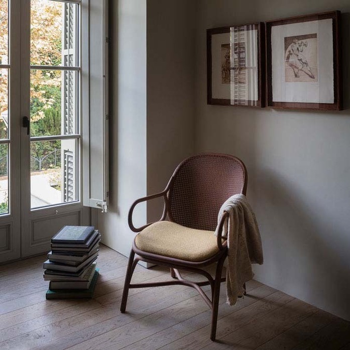 Frames armchair jaime hayon handmade furniture indoor 02