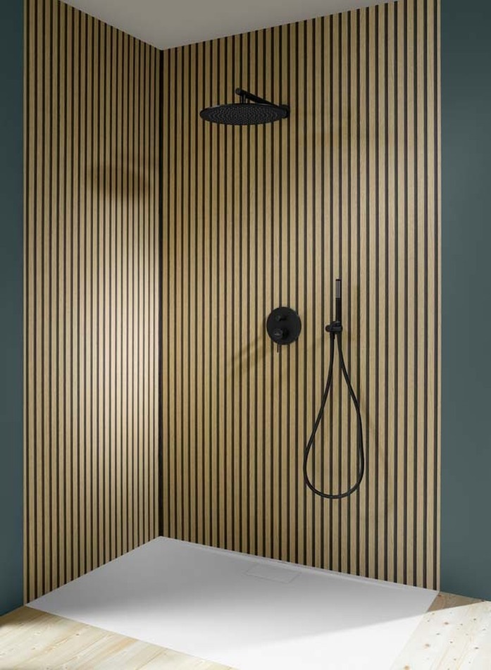 Universal Showers 03