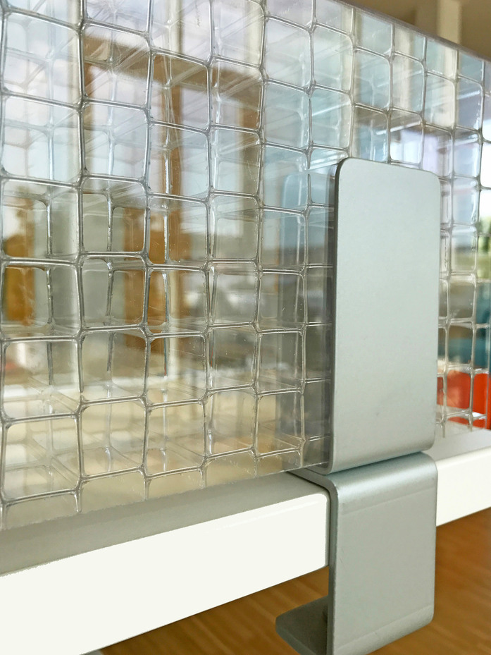 Light Screen Tisch 4