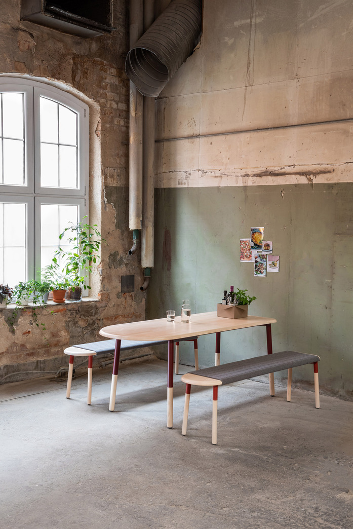 MATERIA Picnic table bench metal box interior 1