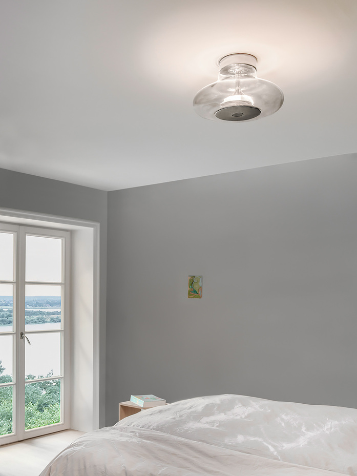 PS Tobias Grau PLANET FIVE Transparent Black Ceiling Web 300dpi 01