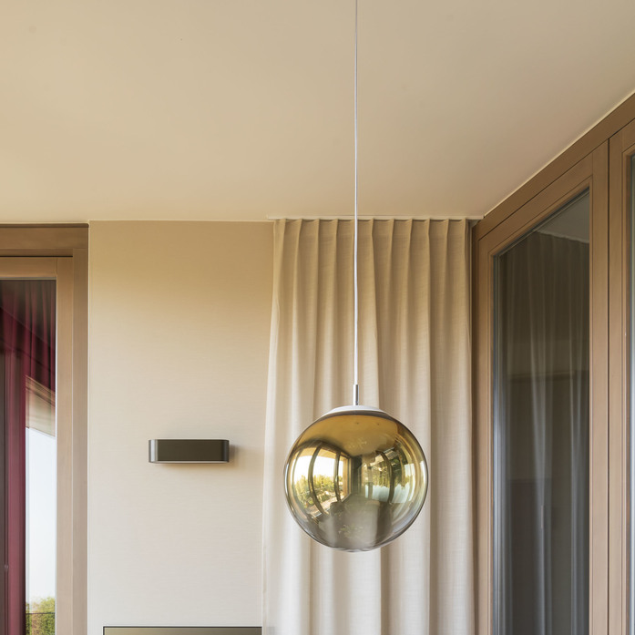 Mawa oval office 4 glaskugelleuchte led gold waldkliniken eisenberg foto stefan wolf lucks ambiente 40 HR