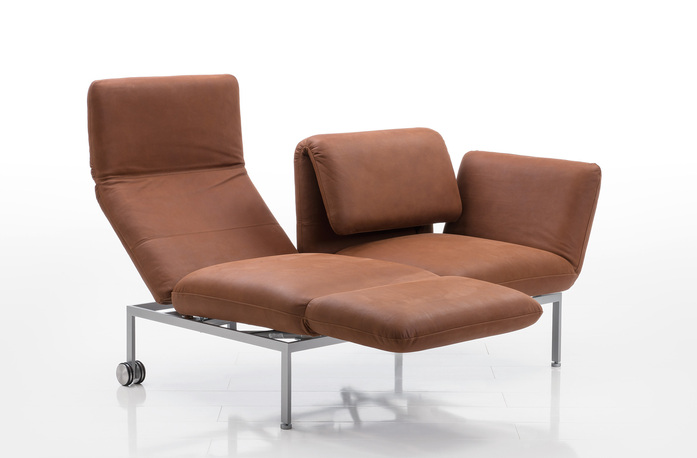 05 roro small sofa