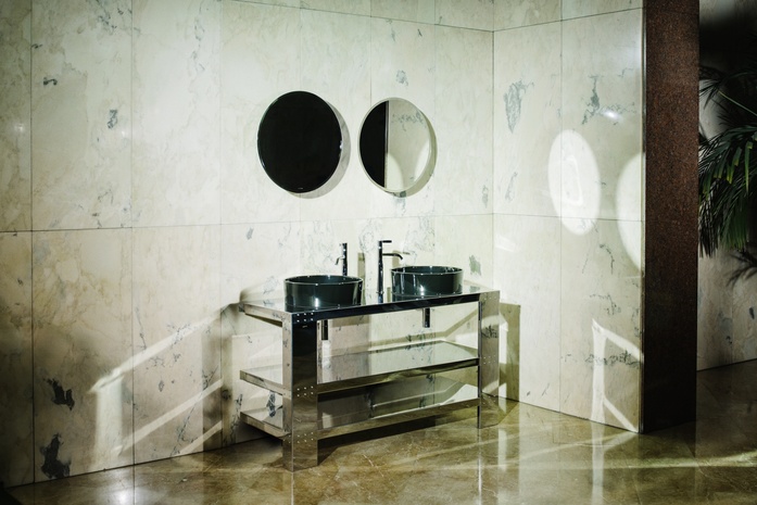 06 LAUFENXNM3 space Collection