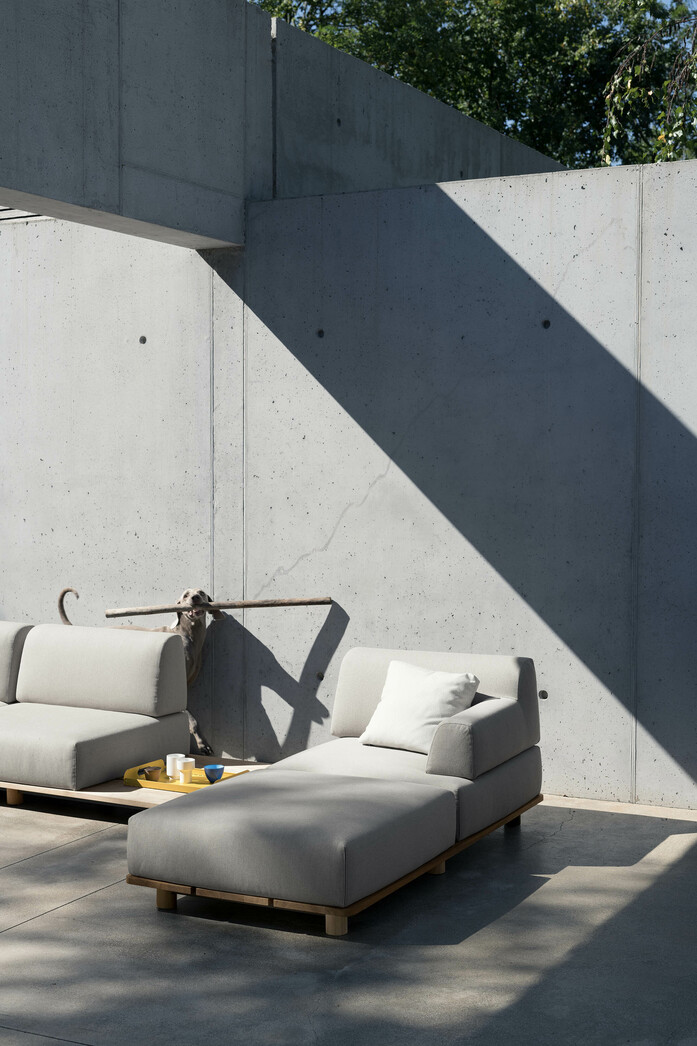 17 Palco sofa