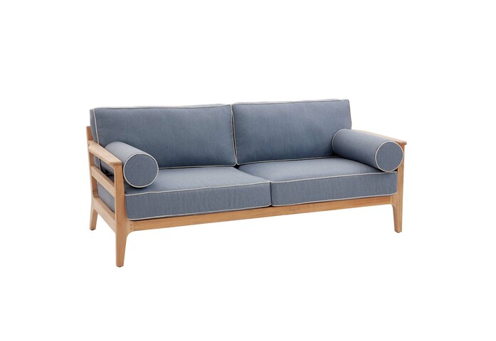 2547 Newhaven Sofa 05