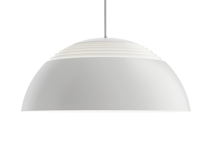 91773 5 2 01 C 500 AJ Royal White p