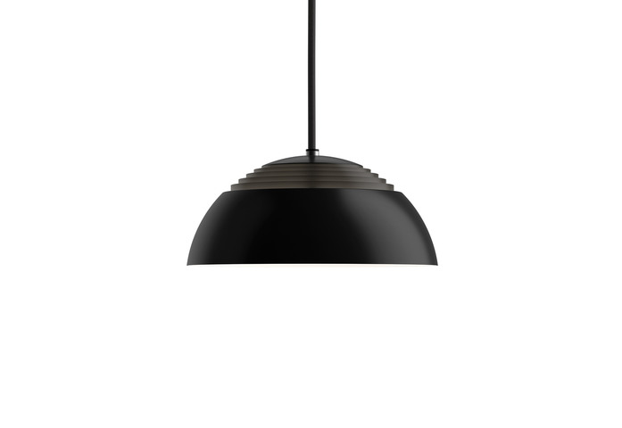 91773 5 2 02 A 250 AJ Royal Black p