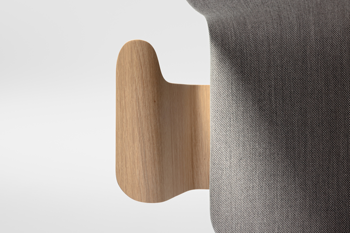 AEON Upholstered seat 04