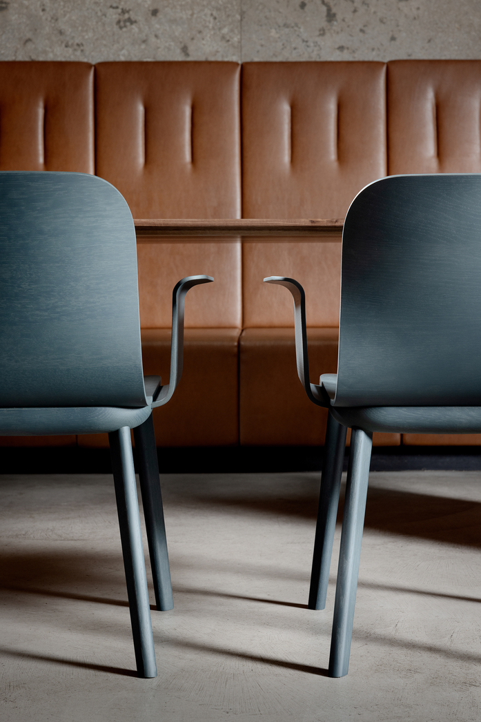 AEON Wooden seat 13