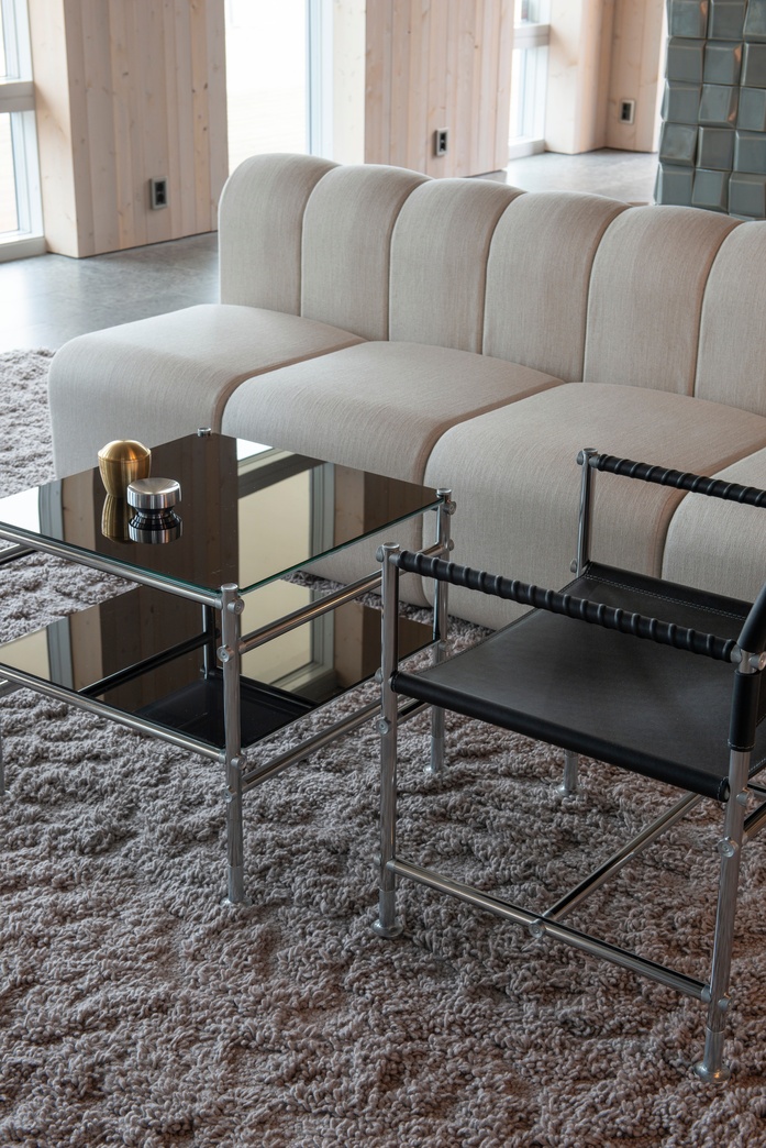 Able Table 3