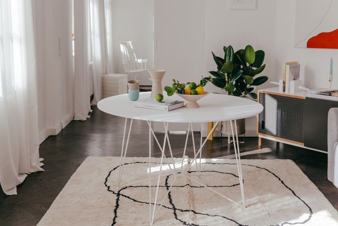 Acapulcodesign the ring table 24