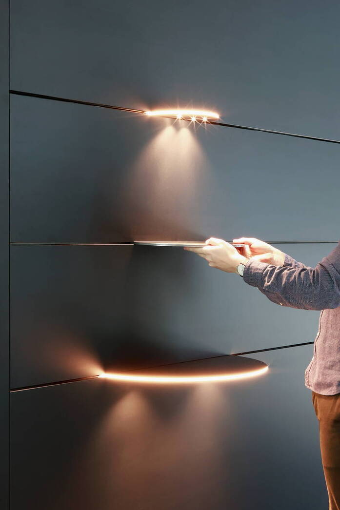 Ambright Spark Shelf 015