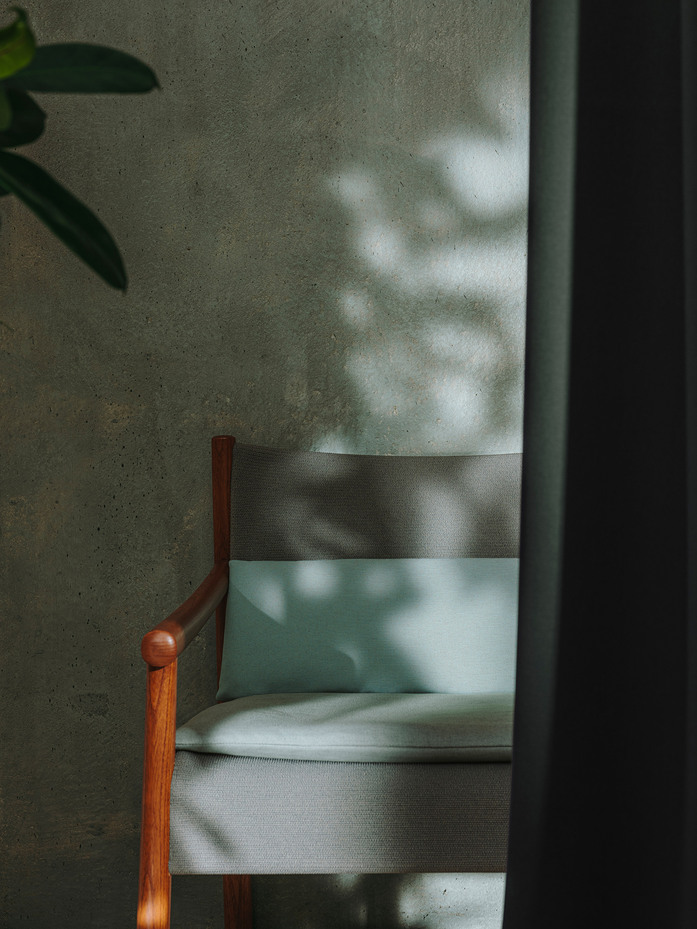 Arper Kata armchair ph Salva Lopez DSF0398