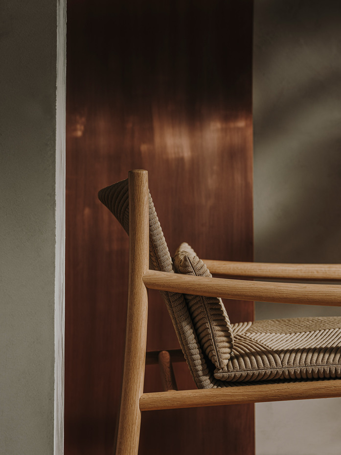 Arper Kata armchair ph Salva Lopez DSF0457