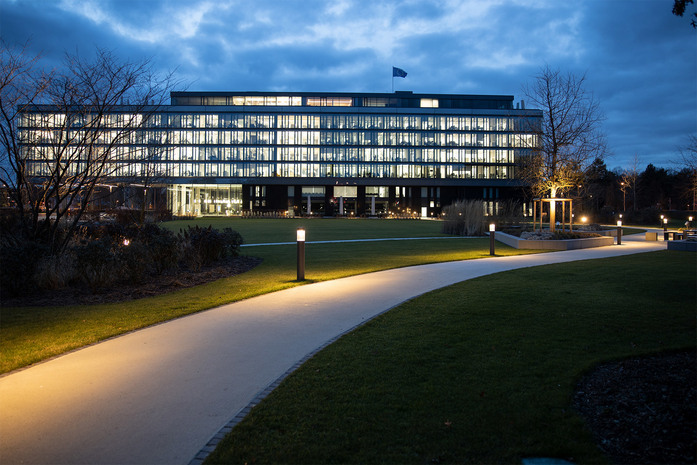 BL Poller Canna MHK 428 A0442