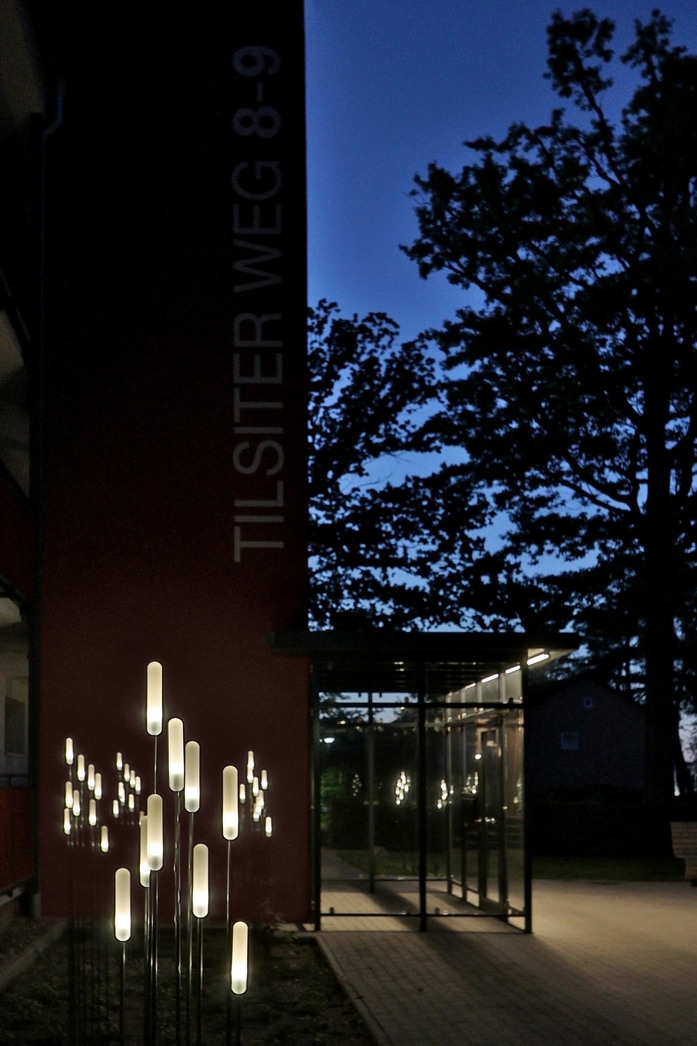 Bergmeister Leuchten Lichtschilf Espelkamp Tilsiter Weg 01c Oliver Christen