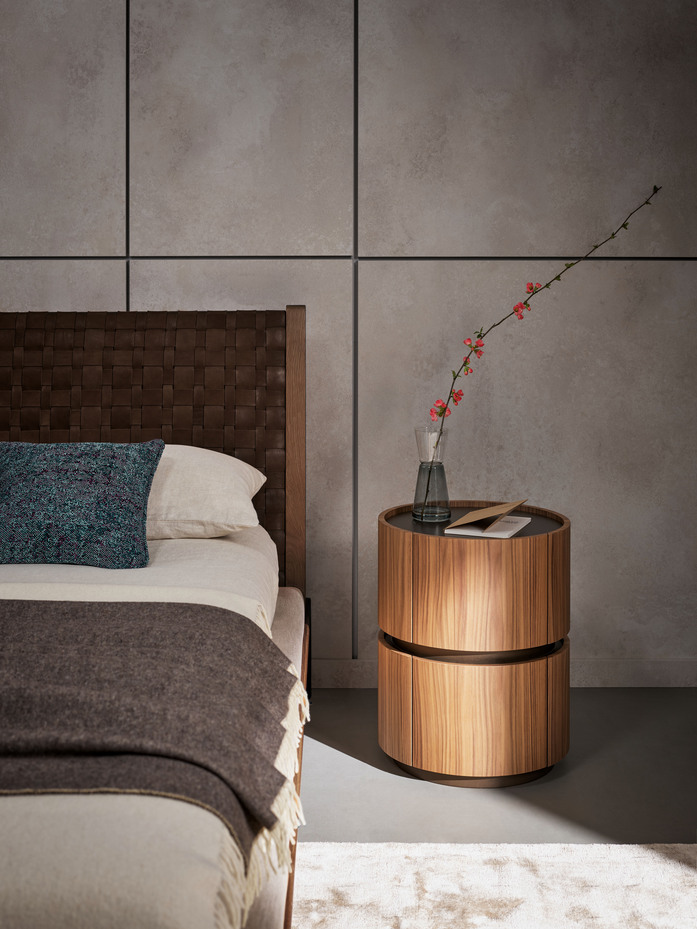 Bonaldo Moneypenny bedside table 1