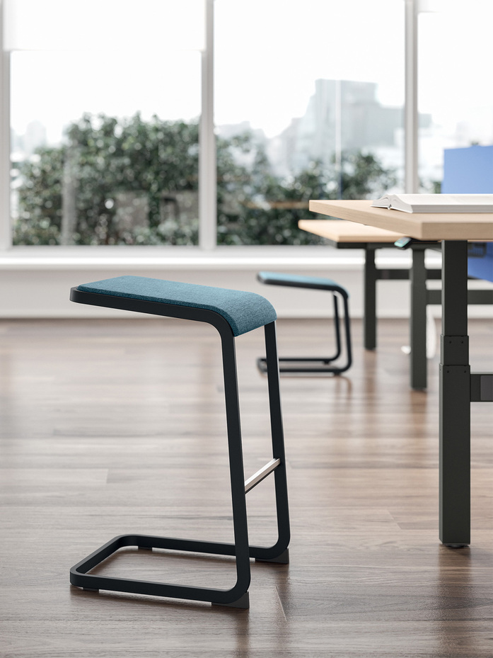C STOOL Image2