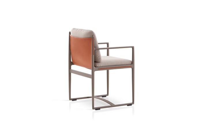 C066 Obi dining armchair 02