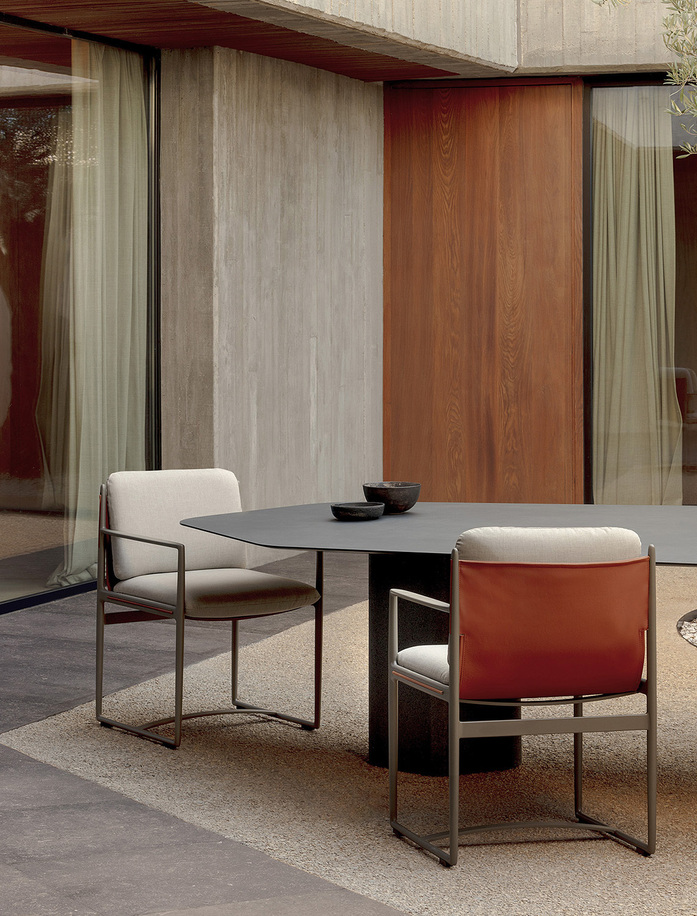 C066 Obi dining armchair 04
