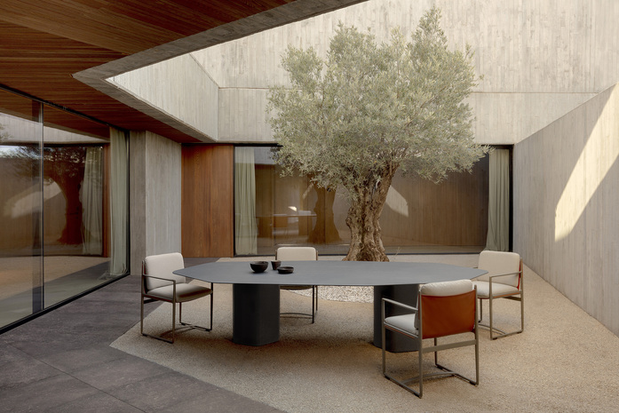 C066 Obi dining armchair 05