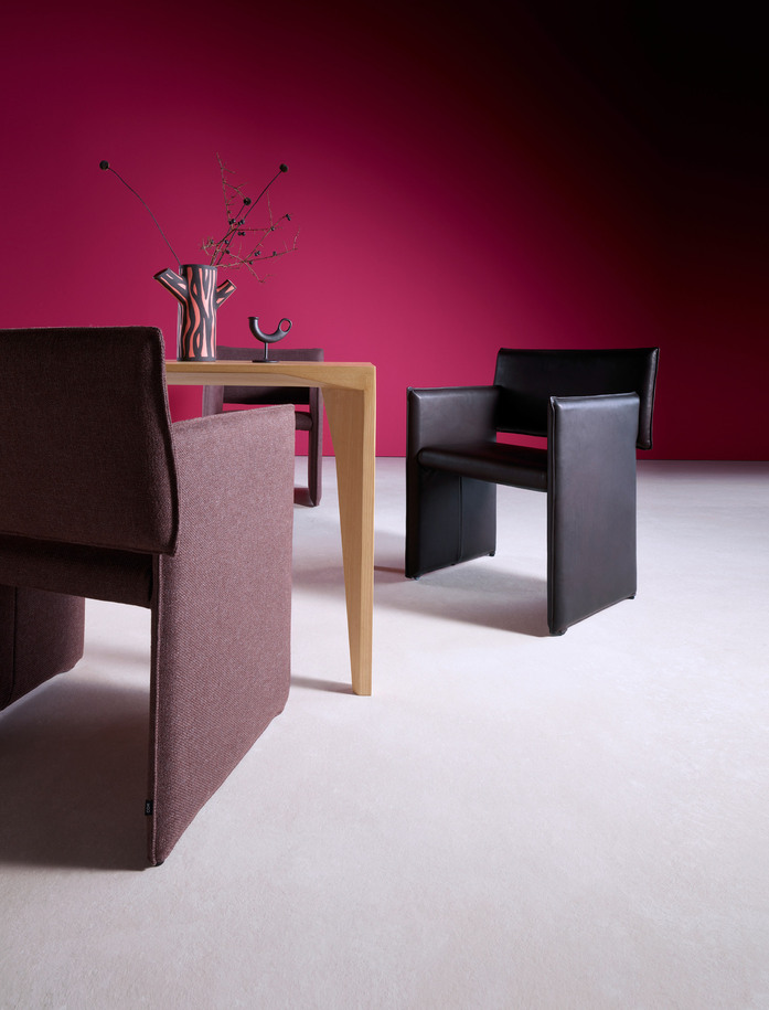 COR Noto chair CMYK 2
